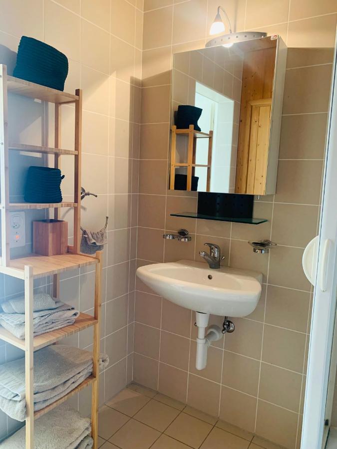 La Romely Hotel Arzier Eksteriør billede